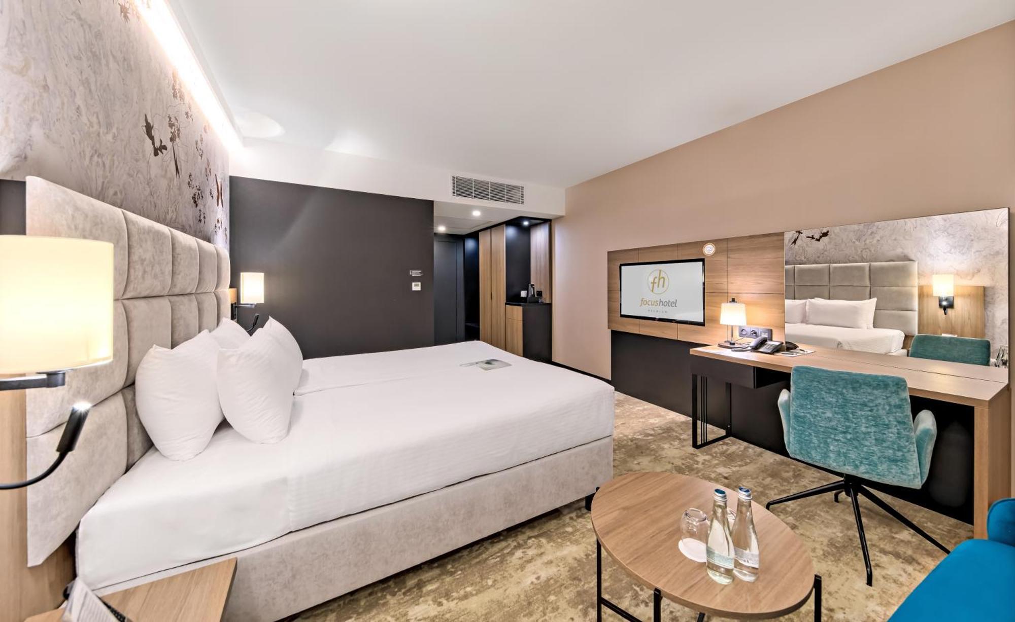 Focus Hotel Premium Warszawa Exterior photo